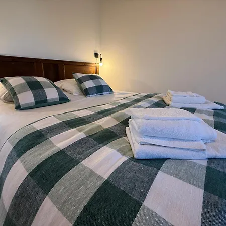 La Longere Des Souvenirs Entre & Campagne, Intendance Luxury Host