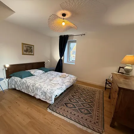 펜션 La Longere Des Souvenirs Entre & Campagne, Intendance Luxury Host Saint-Georges-de-la-Riviere